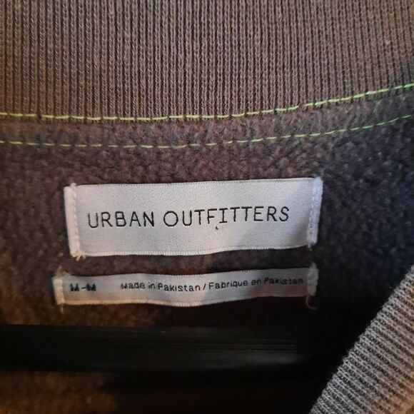 Urban Outfitters Kallie Contrast Stitch Sweatshirt Size Medium - Picture 3 of 3